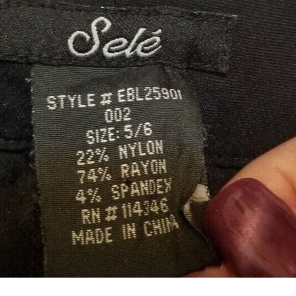 Sele Black Bermuda Shorts Nylon Rayon Spandex Button Zip Hook Eye Close Size 5/6 - Picture 6 of 8